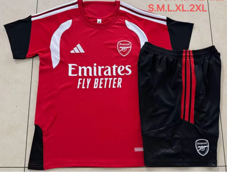 Conjunto de entrenamiento Arsenal 26 rojas (solo tallas S-XXL)