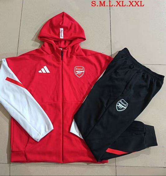 Chandal con gorro Arsenal 25/26 (solo tallas S-2XL)