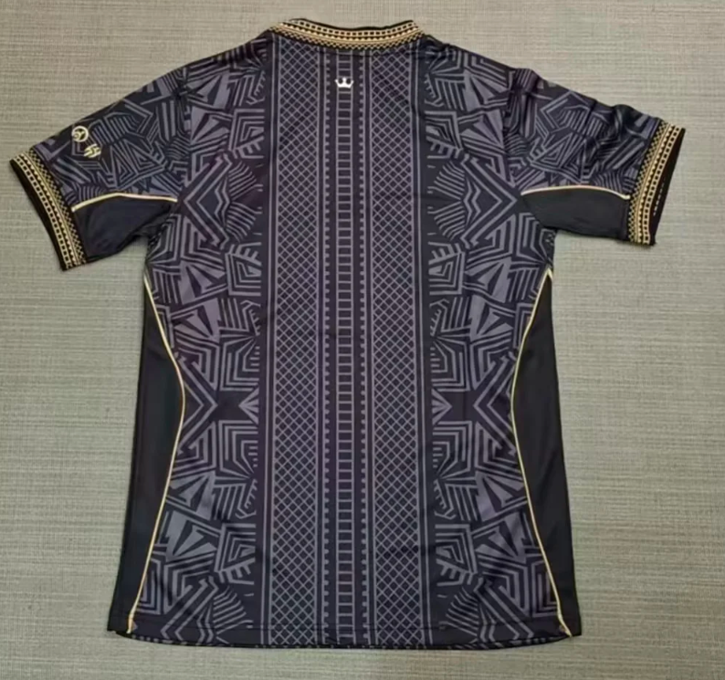 Camiseta Brasil 2026 versión especial negra (solo tallas S-2XL)
