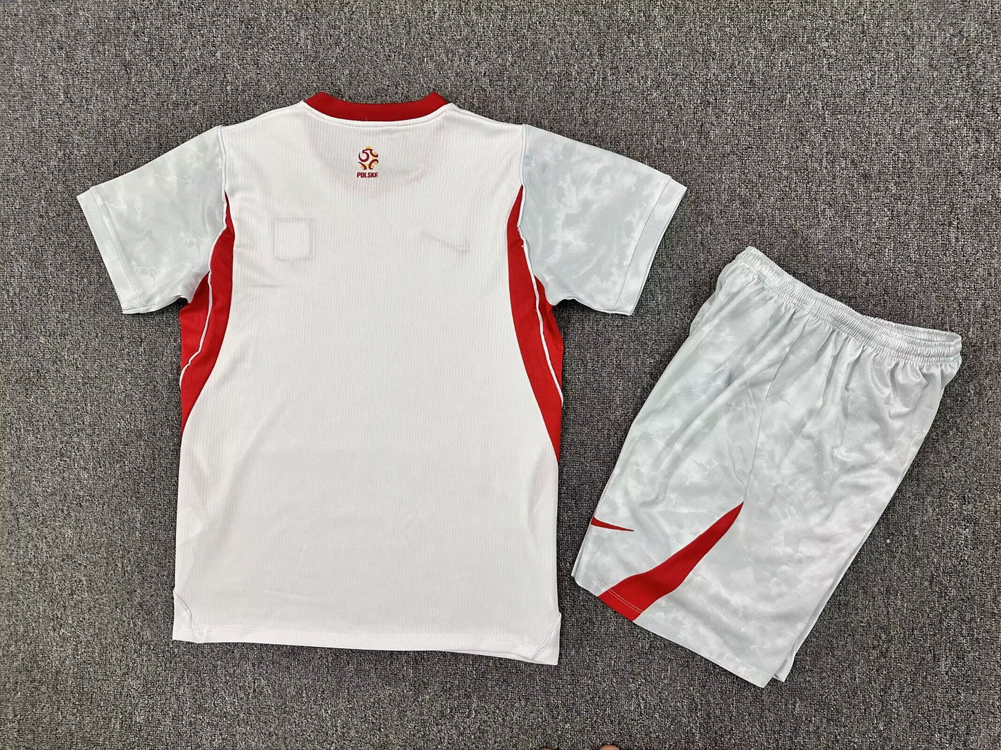 Equipacion Polonia Mundial 2026 Local