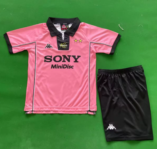 Equipacion Juventus 1997/98 Visitante