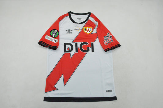 Camiseta Rayo Vallecano 25/26 local Óscar Trejo versión retirada
