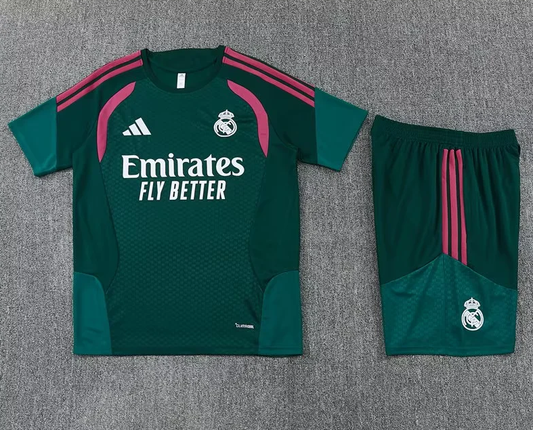 Conjunto de entrenamiento Real Madrid 26/27 verde (tallas S-XXL)