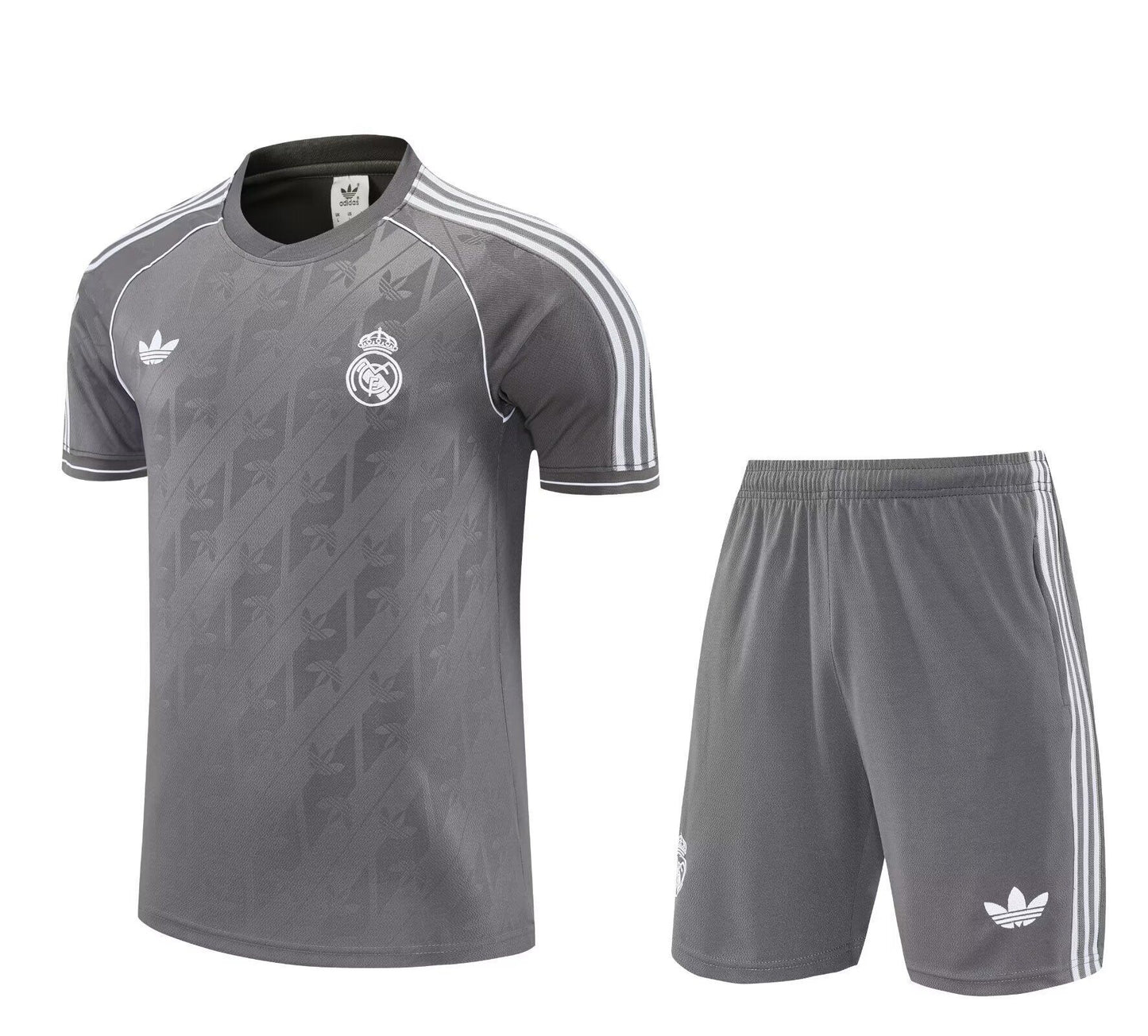 Conjunto Entrenamiento Real Madrid 25/26 Gris (solo tallas S-2XL)