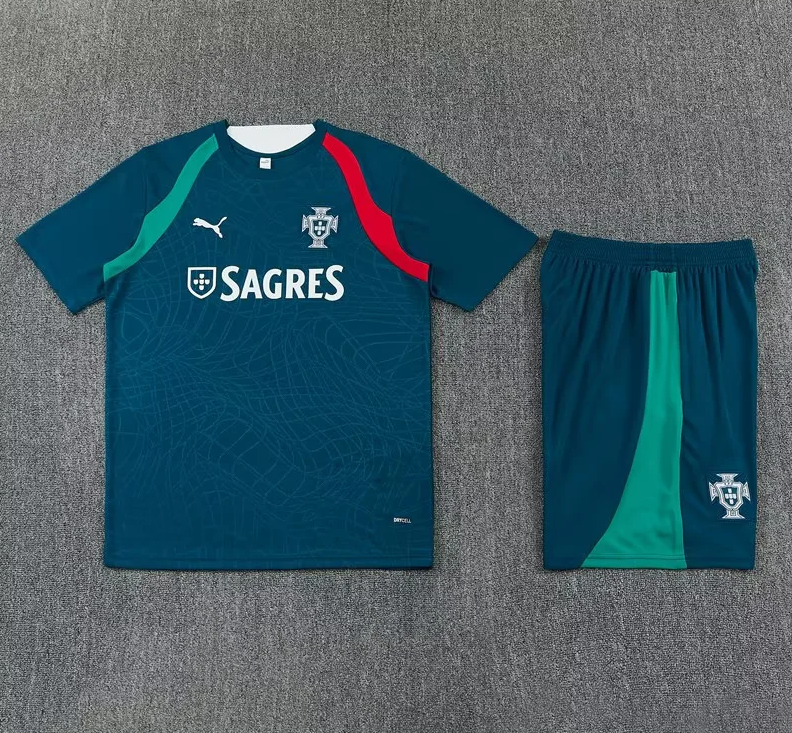 Conjunto de entrenamiento Portugal 2026 verde oscuro (talla adultos y niños)