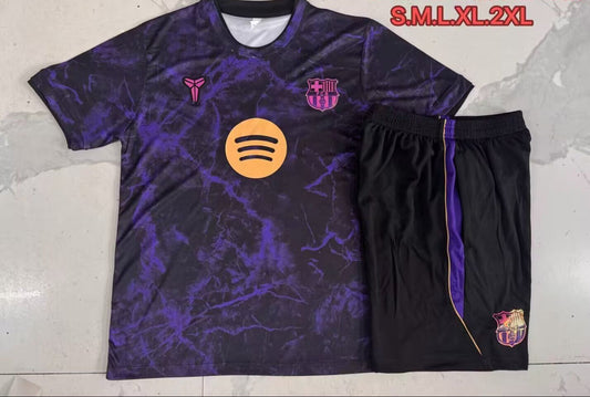 Conjunto de entrenamiento Barcelona 26-27 negras y moradas (tallas S-XXL) by Cafutshopp