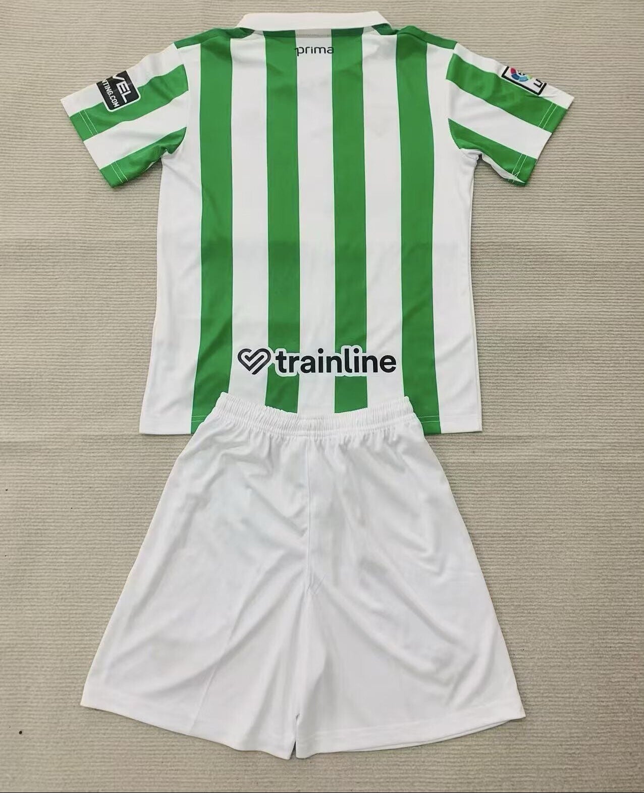 Equipacion Betis 25/26 modelo retro