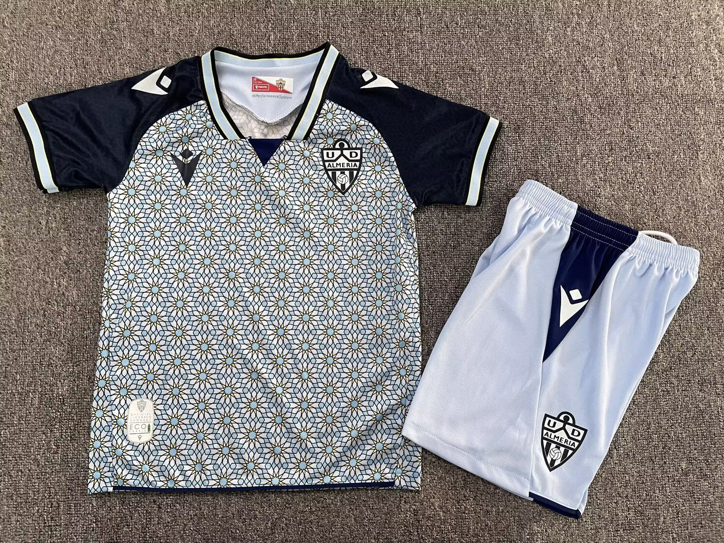 Equipacion Almeria 25/26 Visitante
