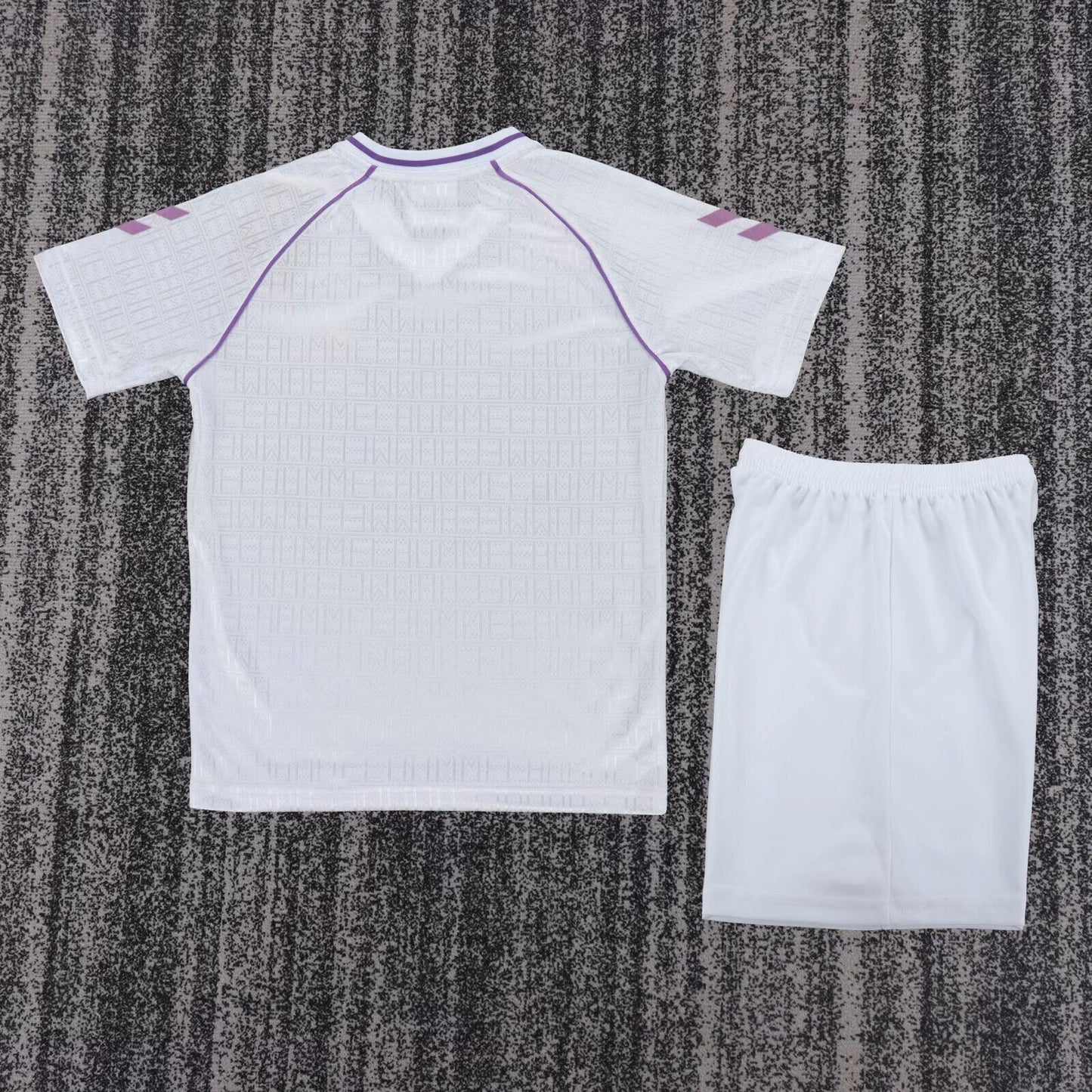 Equipacion Real Madrid 1990/91 (solo talla niños)