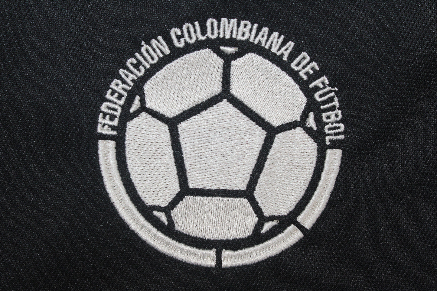 Camiseta Colombia Centenario negra (tallas S-2XL)