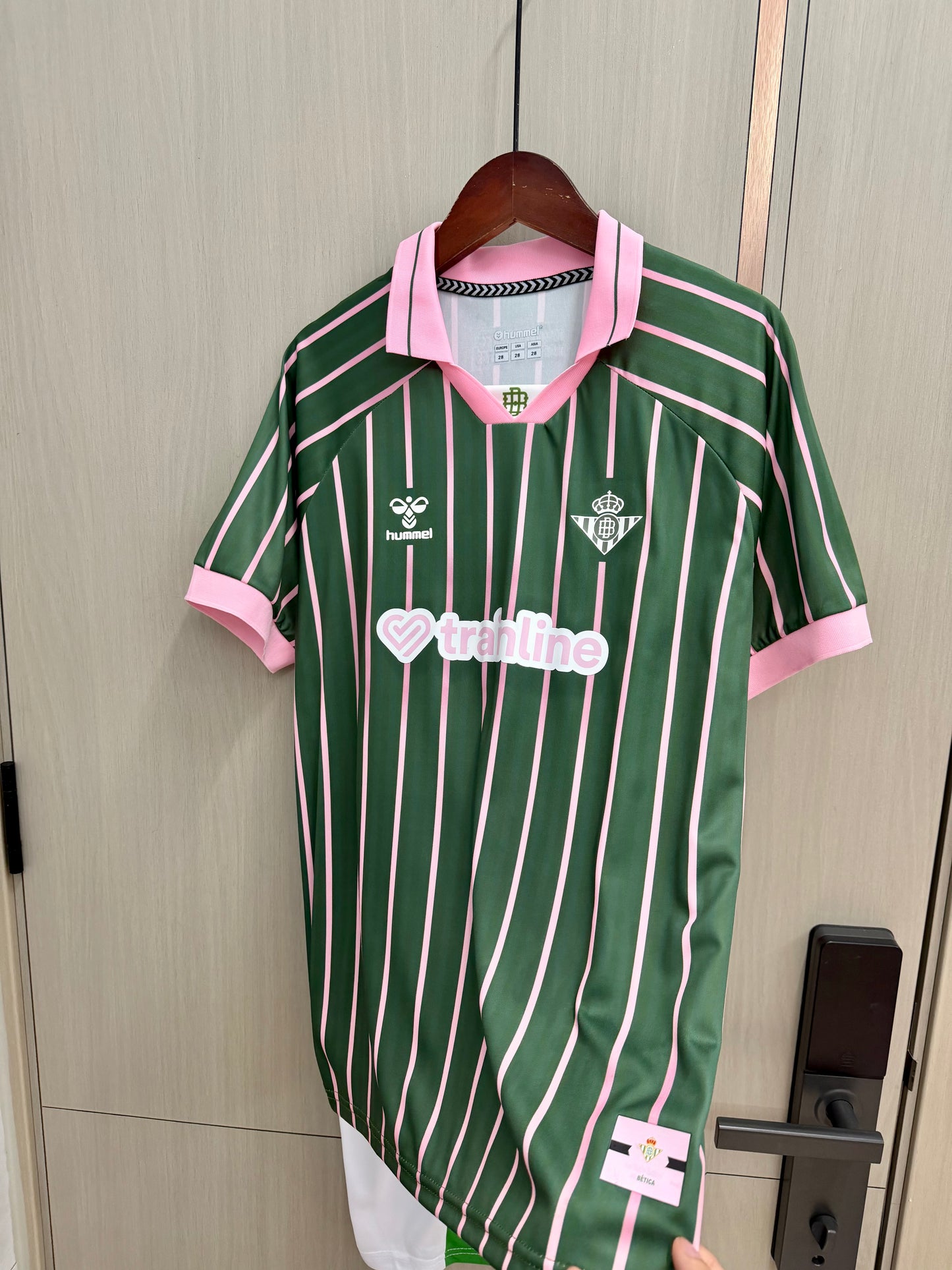 Equipación Betis especial mujer (solo talla niños)