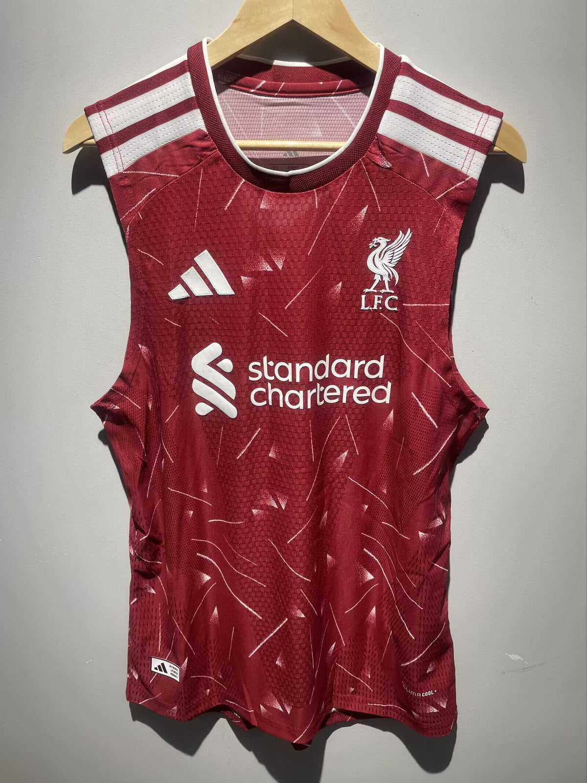 Camiseta sin mangas Liverpool 26-27 Local (tallas S-2XL)