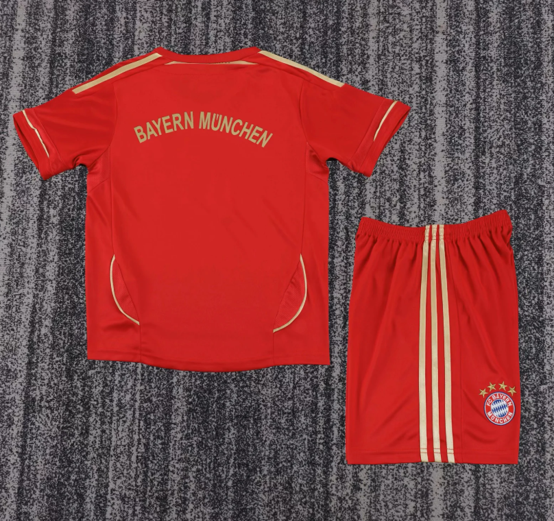 Equipación infantil Bayer Munich 2012/13