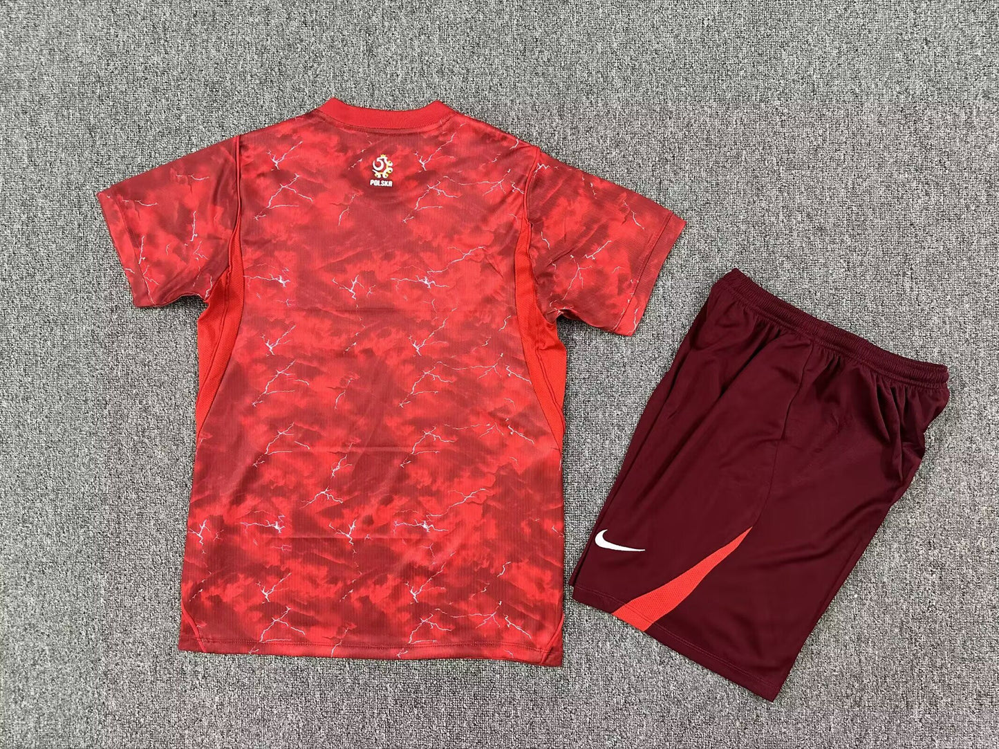 Equipacion Polonia Mundial 2026 Visitante