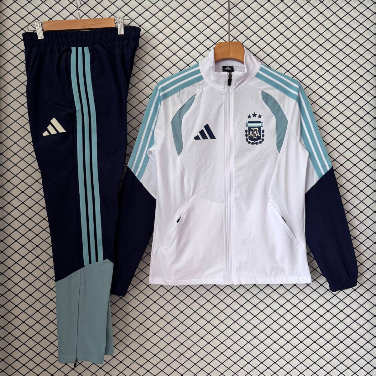 Chandal cortavientos Argentina 2026 blanco (tallas S-XXL)