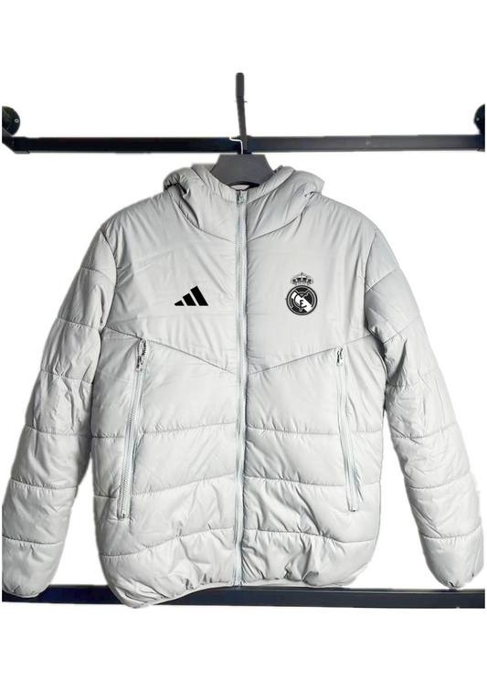 Abrigo Real Madrid (solo S-XXL)