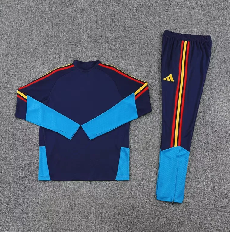 Chandal España 2026 dos estrellas azul oscuro (tallas adultos y niños)