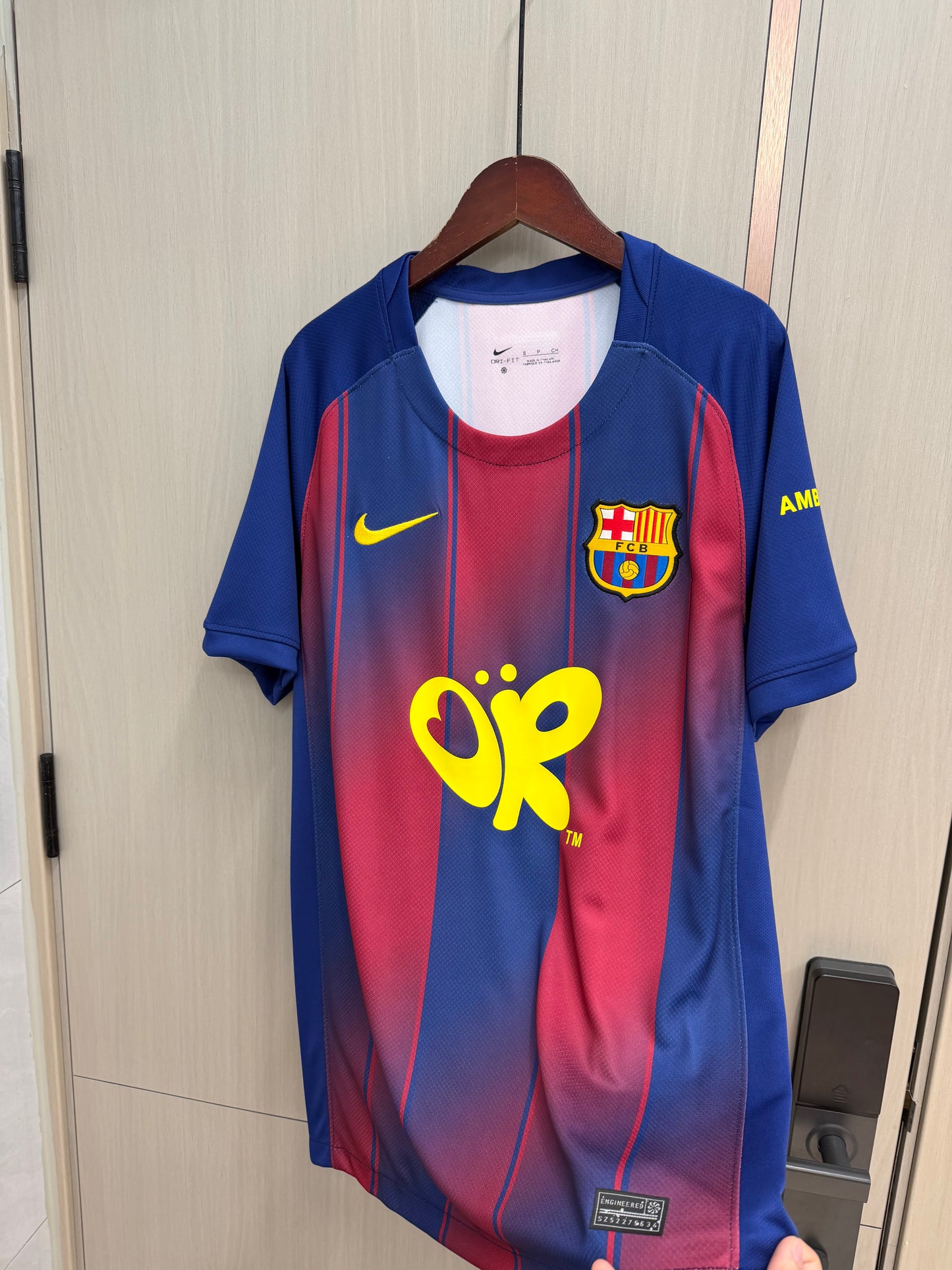Camiseta Barcelona X Olivia Rodrigo Local (tallas S-4XL)
