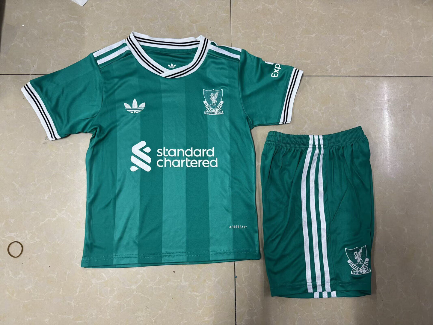Equipacion Liverpool 25/26 tercera equipacion