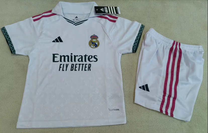 Equipacion Real Madrid 26/27 Local version LV