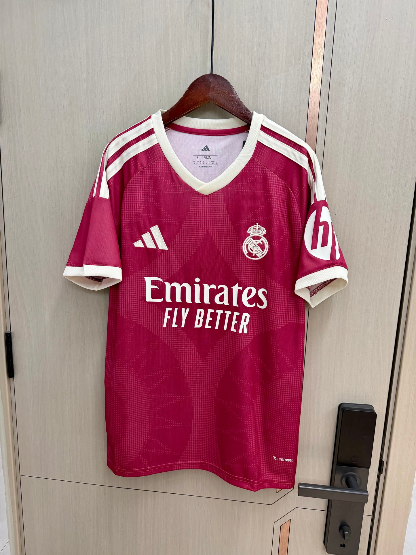 Camiseta Real Madrid 26/27 tercera equipación (tallas S-4XL)