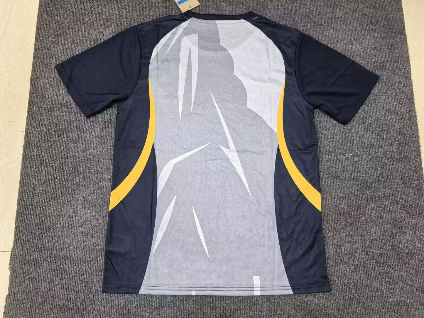 Camiseta Brasil 2026 versión jesus diferentes colores (S-XXL)