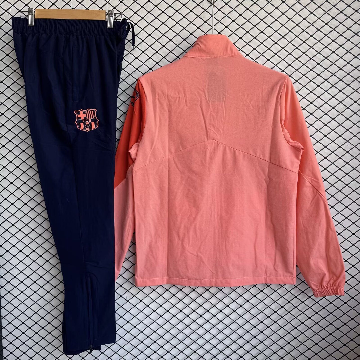 Chandal Cortavientos Barcelona 25/26 (Solo tallas S-2XL)