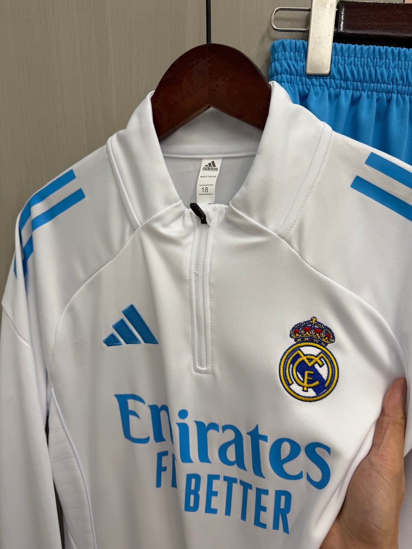 Chandal de entrenamiento Real Madrid 25/26 blanco/azul