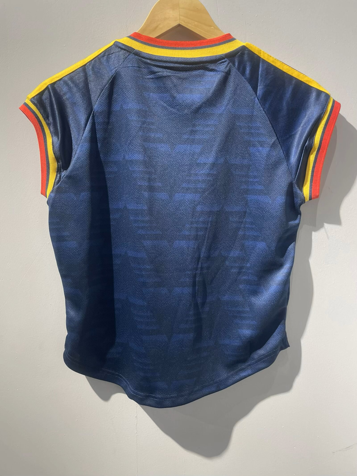 Crop de mujer Arsenal 26-27 Visitante (tallas S-XXL)