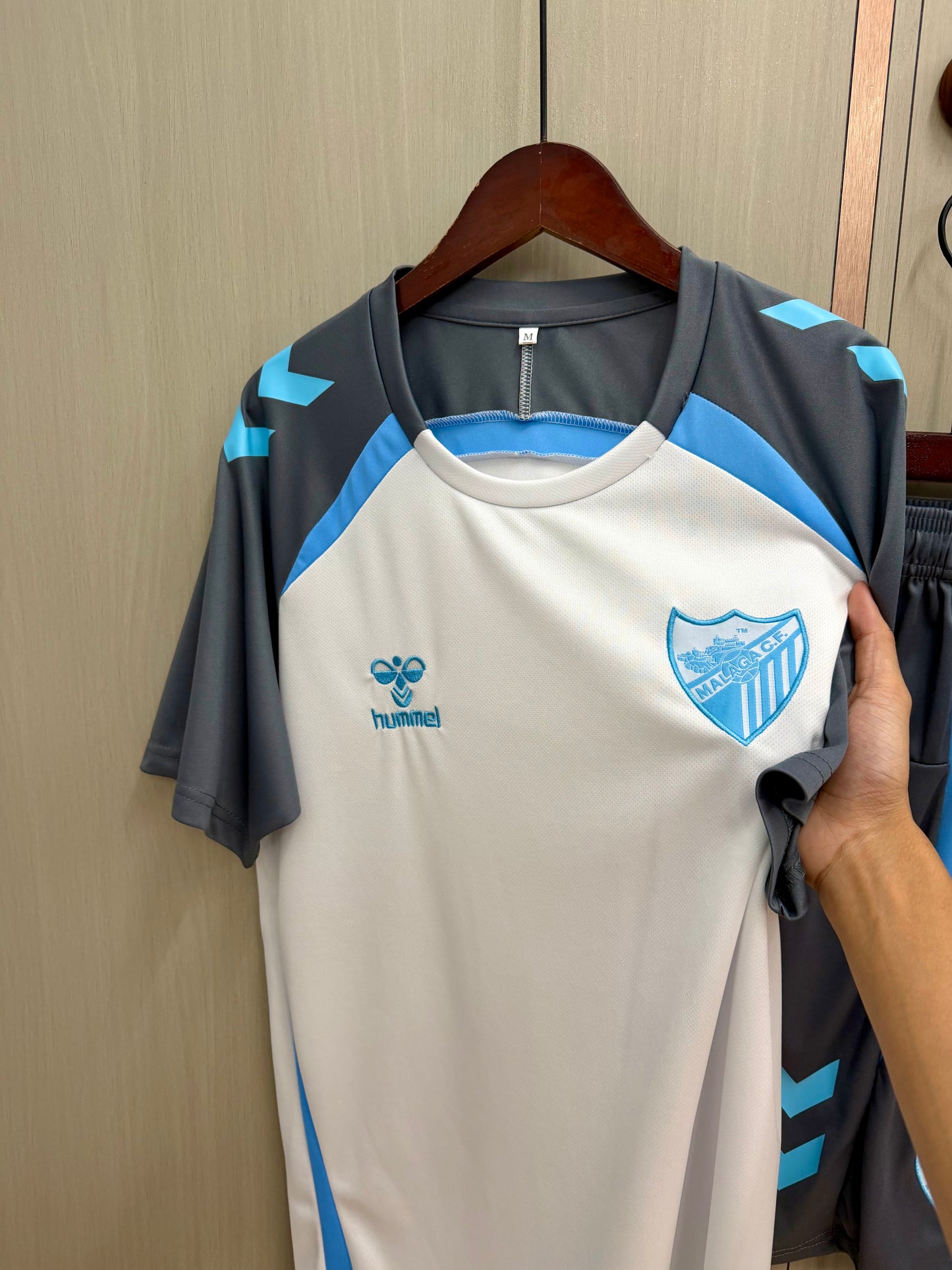 Conjunto entrenamiento Malaga 26/27 (solo talla adulto)