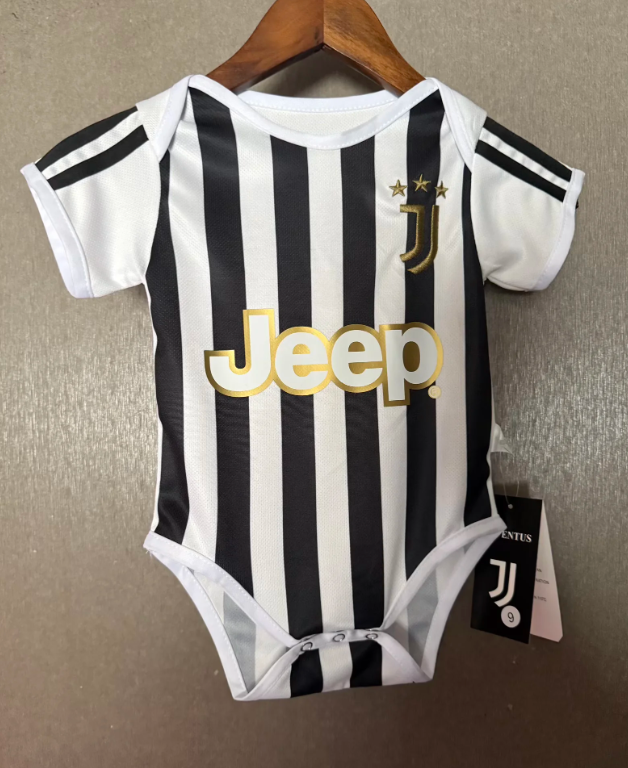 Body Juventus 26/27 local (6 -12 meses y 1-2 años)