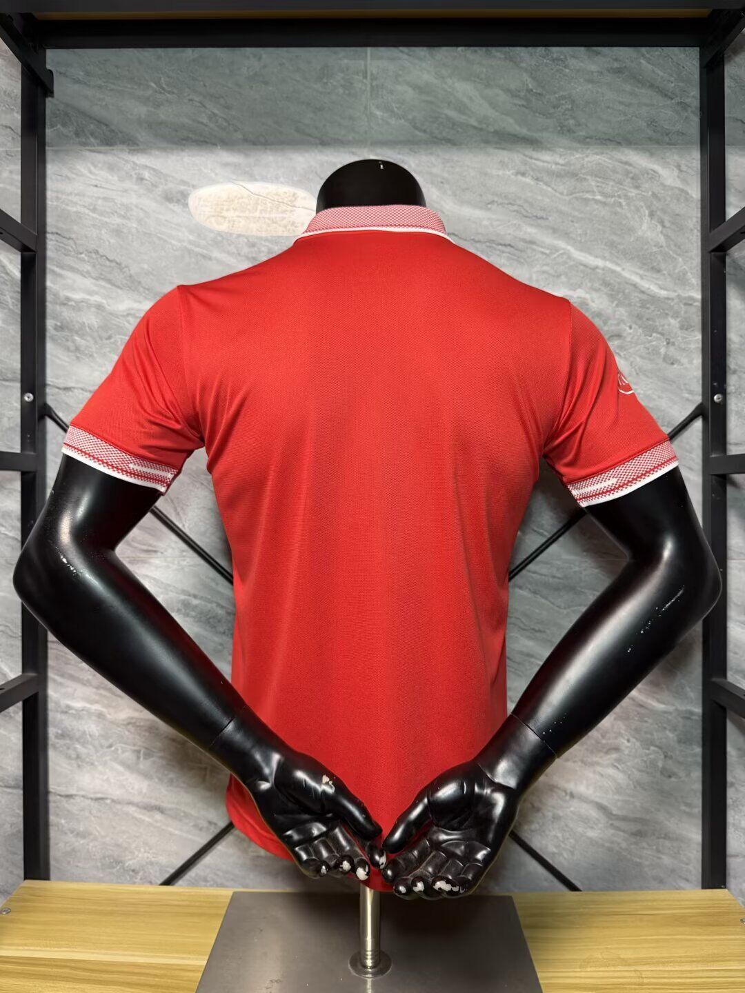 Polo rojo Arsenal 2026 versión jugador (Solo tallas S-XXL)