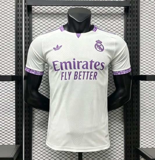 Camiseta Real Madrid 26/27 blanco con morado versión jugador (tallas S-XXL)