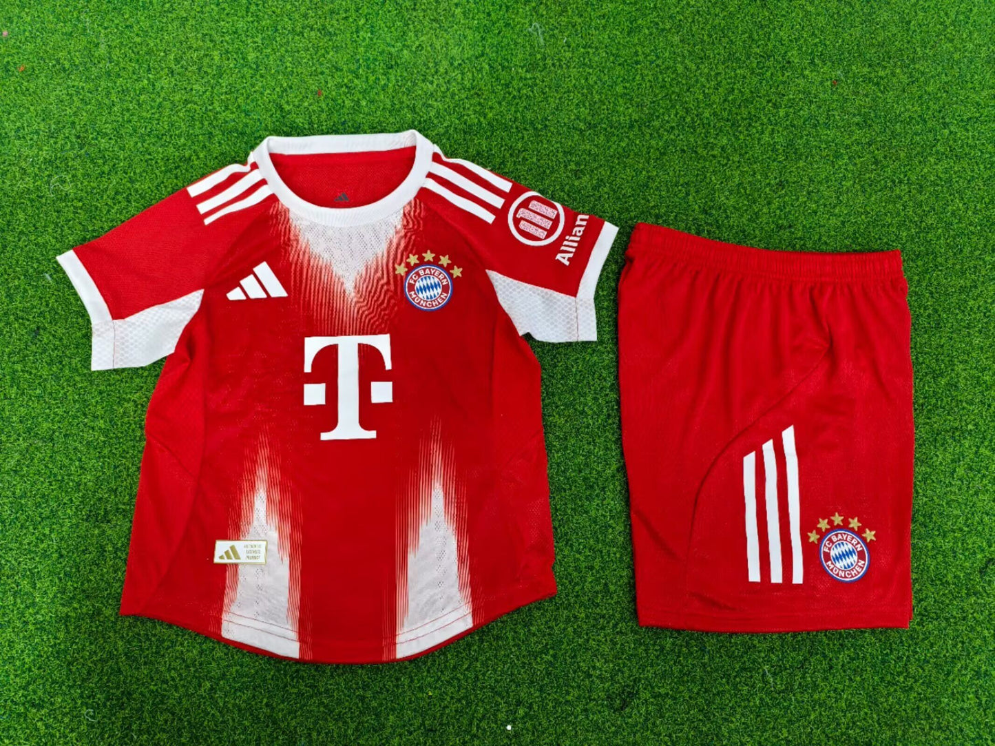 Equipacion Bayern de Múnich 25/26 Local