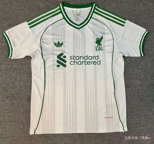 Camiseta Liverpool especial