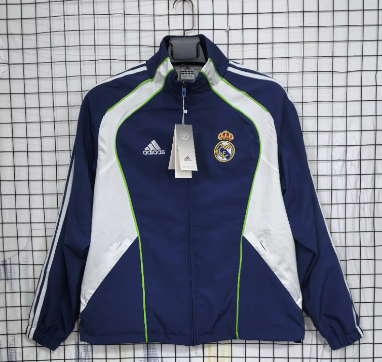 Chaqueta cortavientos Real Madrid 2010/11 (Solo tallas S-2XL)