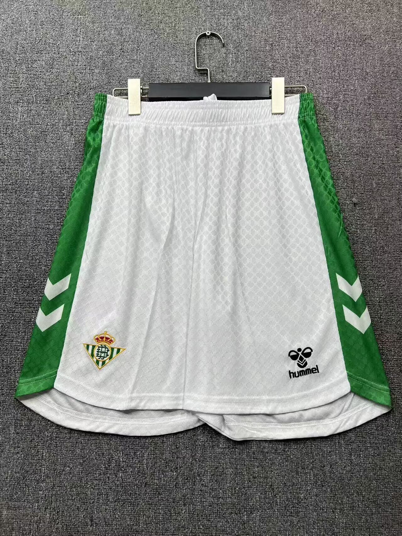 Pantalon corto Betis 26-27 Local (tallas S-XXL)