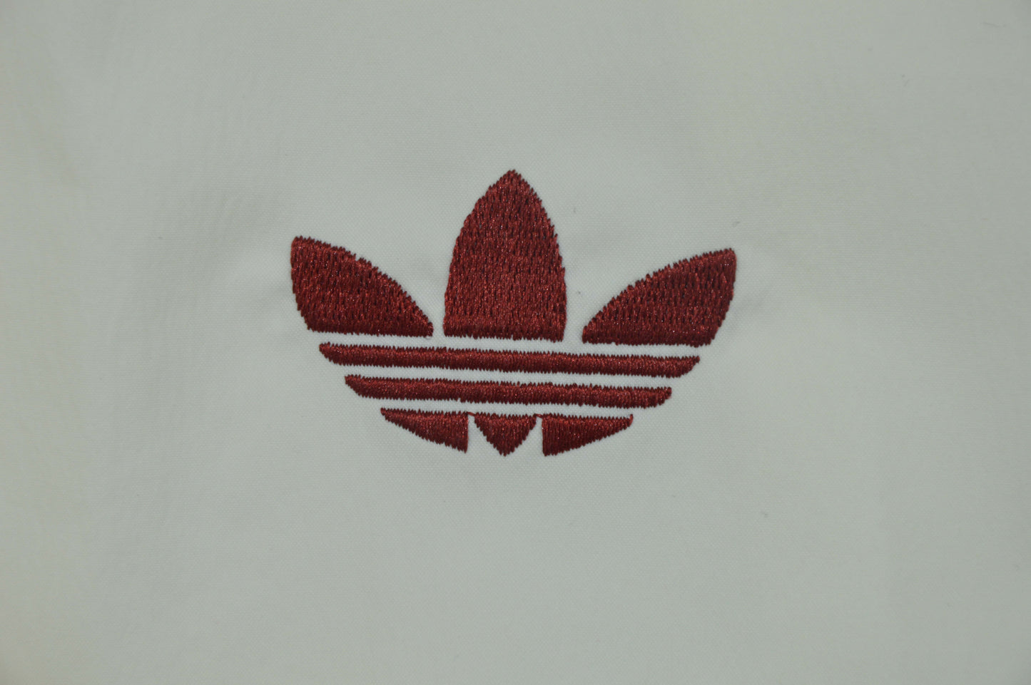 Chaqueta cortavientos España Mundial 2026 (solo tallas S-XXL)