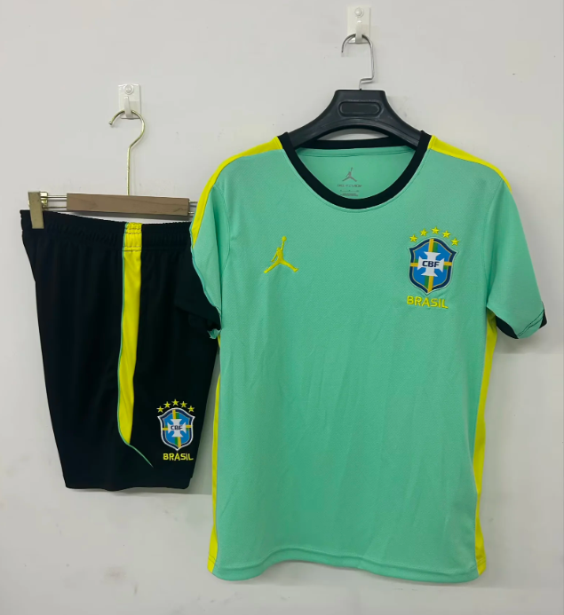 Conjunto de entrenamietno Brasil 2026 verde (tallas S-3XL)