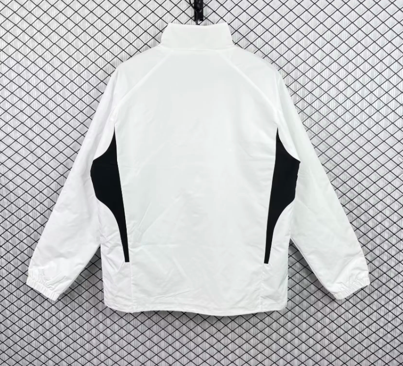 Chaqueta cortavientos blanca Real Madrid 2011/12 (tallas S-XXL)