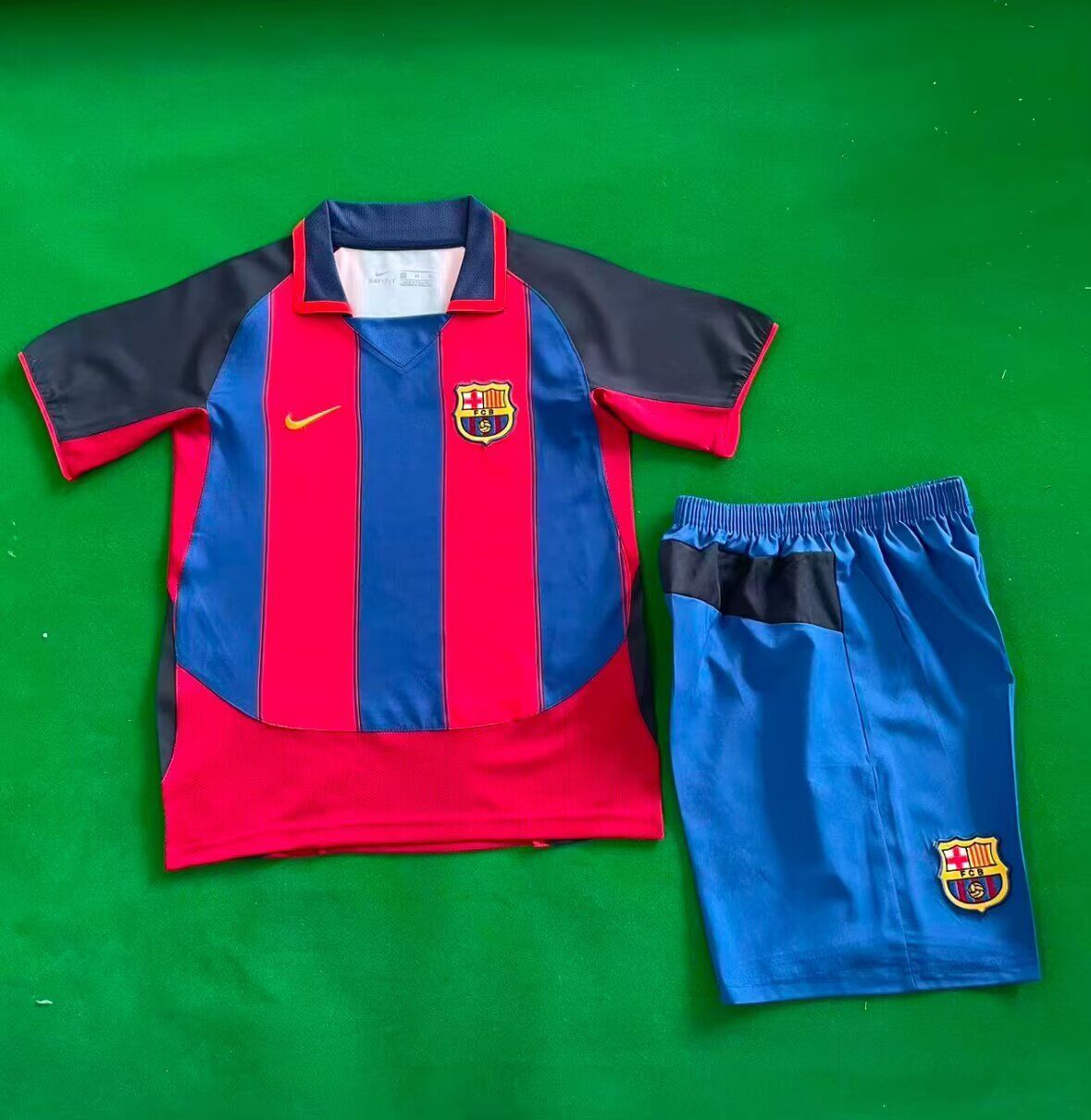 Equipacion Barcelona 2003/04
