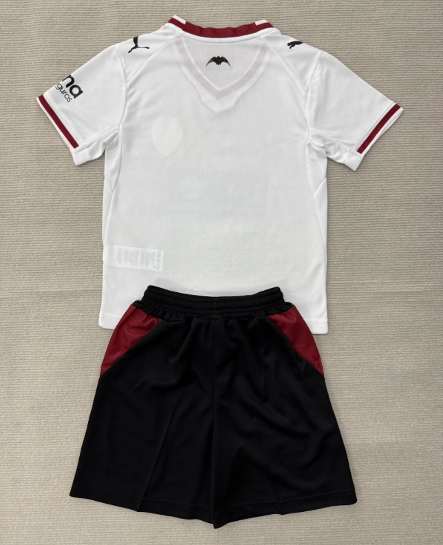 Equipacion Valencia 26/27 Local