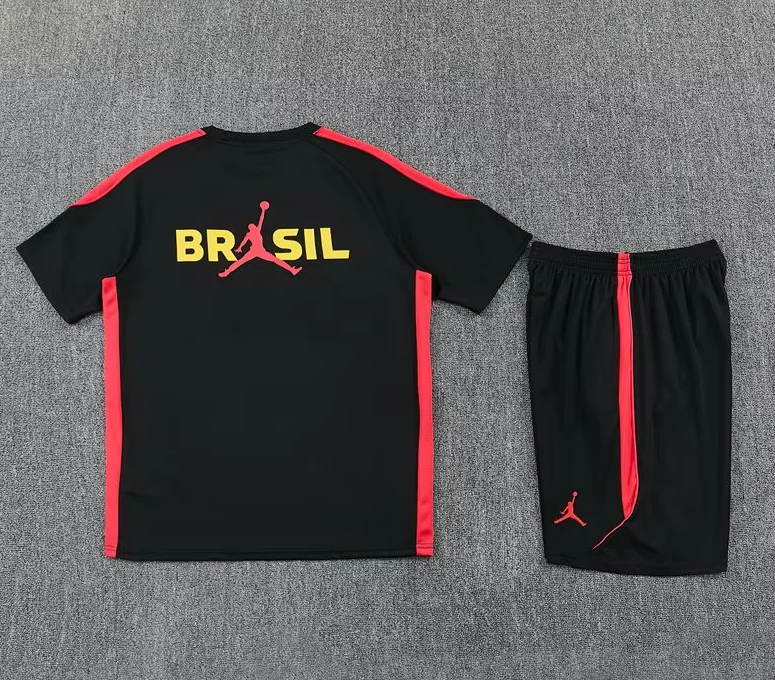 Conjunto de entrenamiento Brasil 2026 negro (tallas adultos y niños)