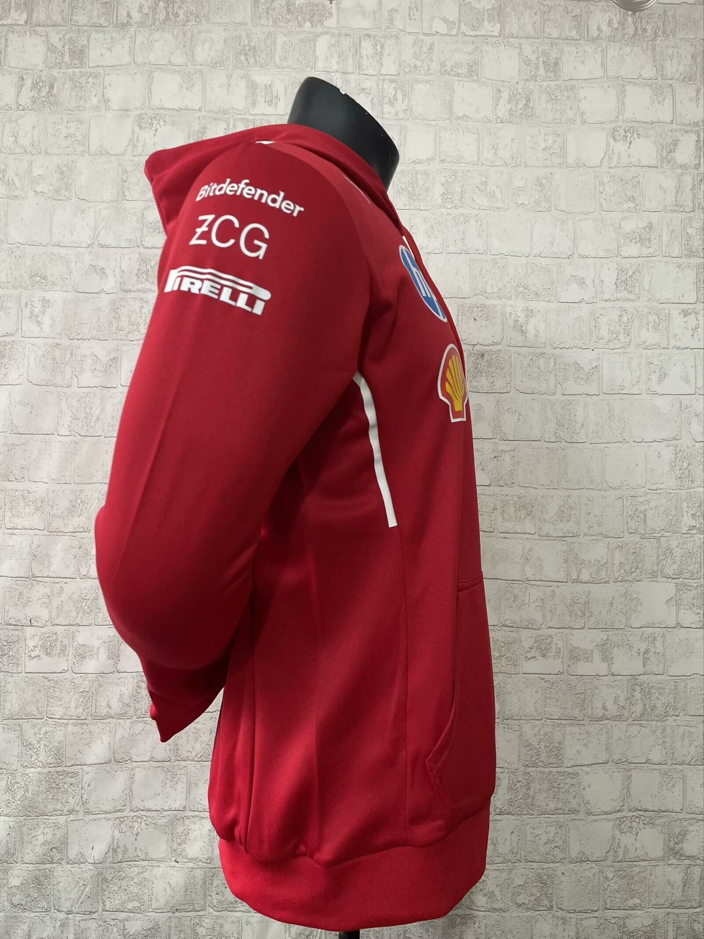 Sudadera Ferrari 25 roja (solo tallas S-3XL)