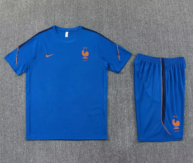 Conjunto de entrenamiento Francia Mundial 2026 azul (talla adulto y niños)