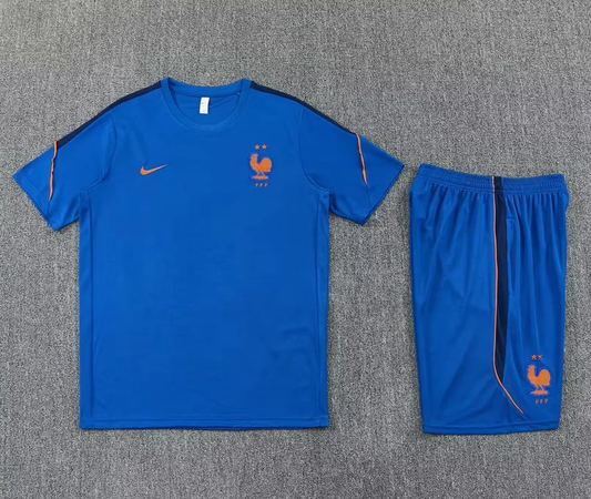 Conjunto de entrenamiento Francia Mundial 2026 azul (talla adulto y niños)