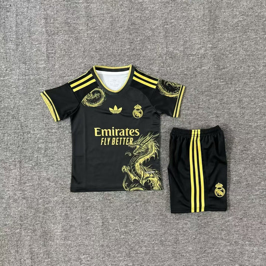 Equipacion Real Madrid especial dragon