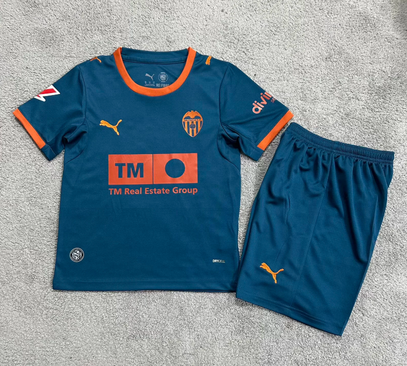 Equipacion Valencia 26/27 Visitante