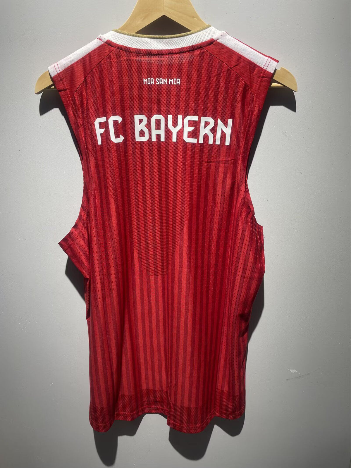 Camiseta sin mangas Bayern Munich 26-27 Local (tallas S-2XL)