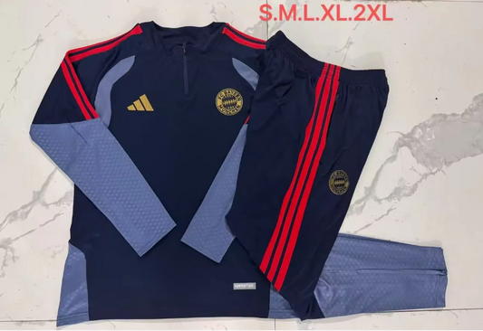 Chandal de entrenamiento azul oscuro Bayern Munich 26/27 (tallas S-XXL)
